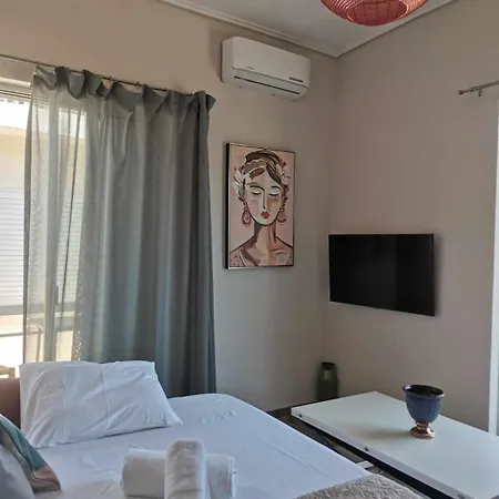 Thouria Agora 1 קלמאטה